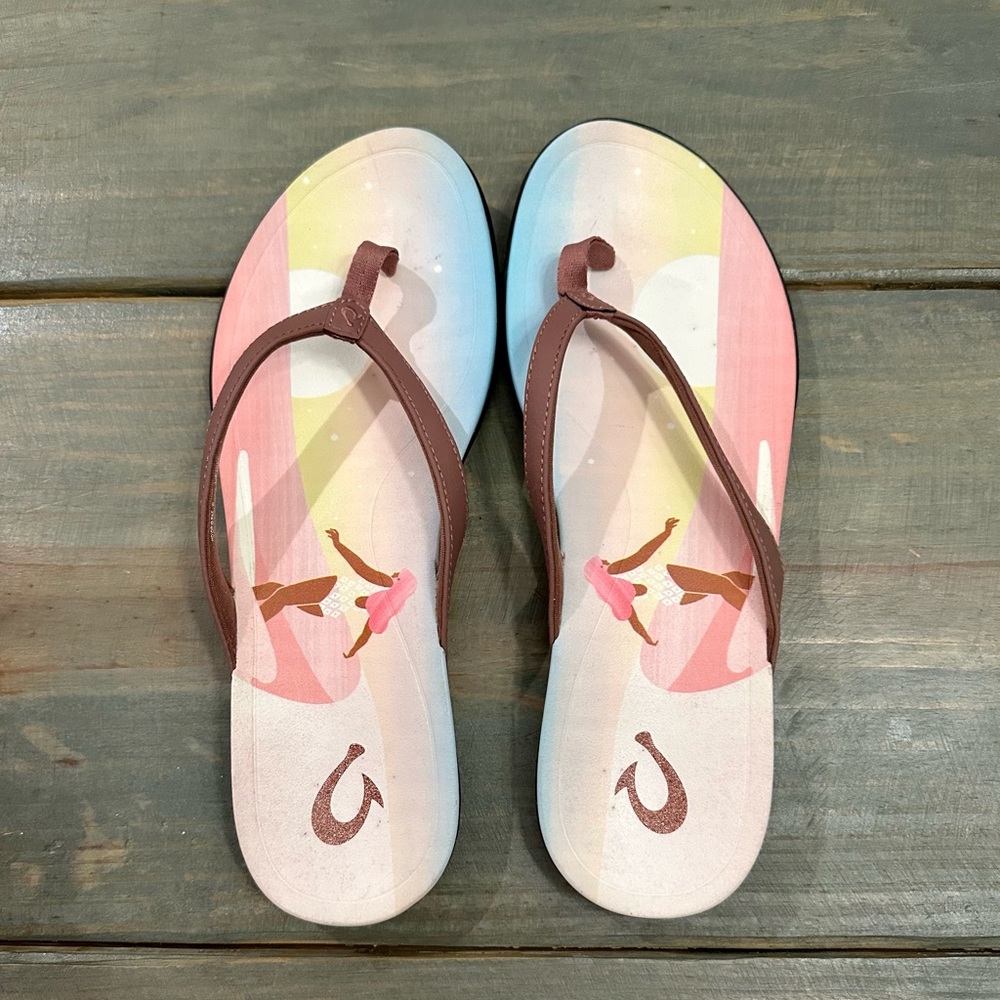 Olukai Sunset Beach Surfer Girl flip flops